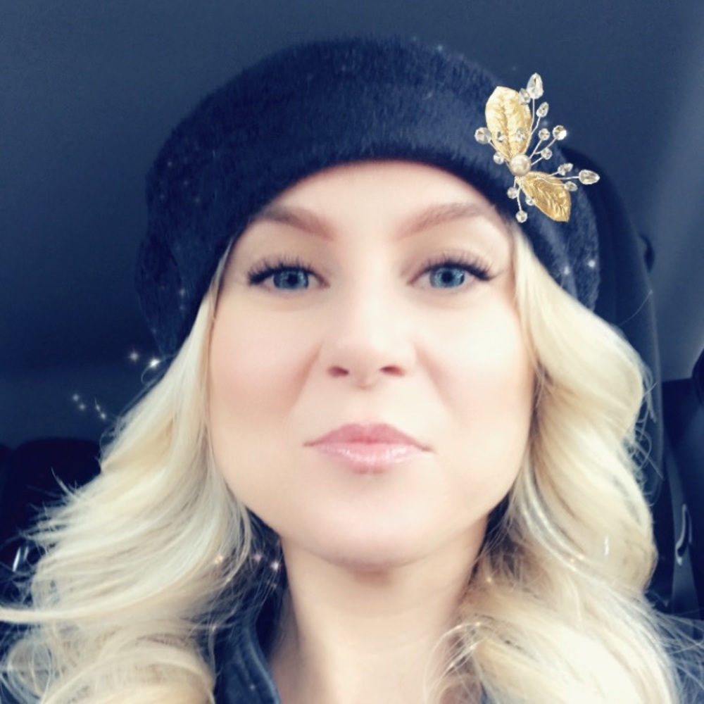 Meet your Posher, Stacie